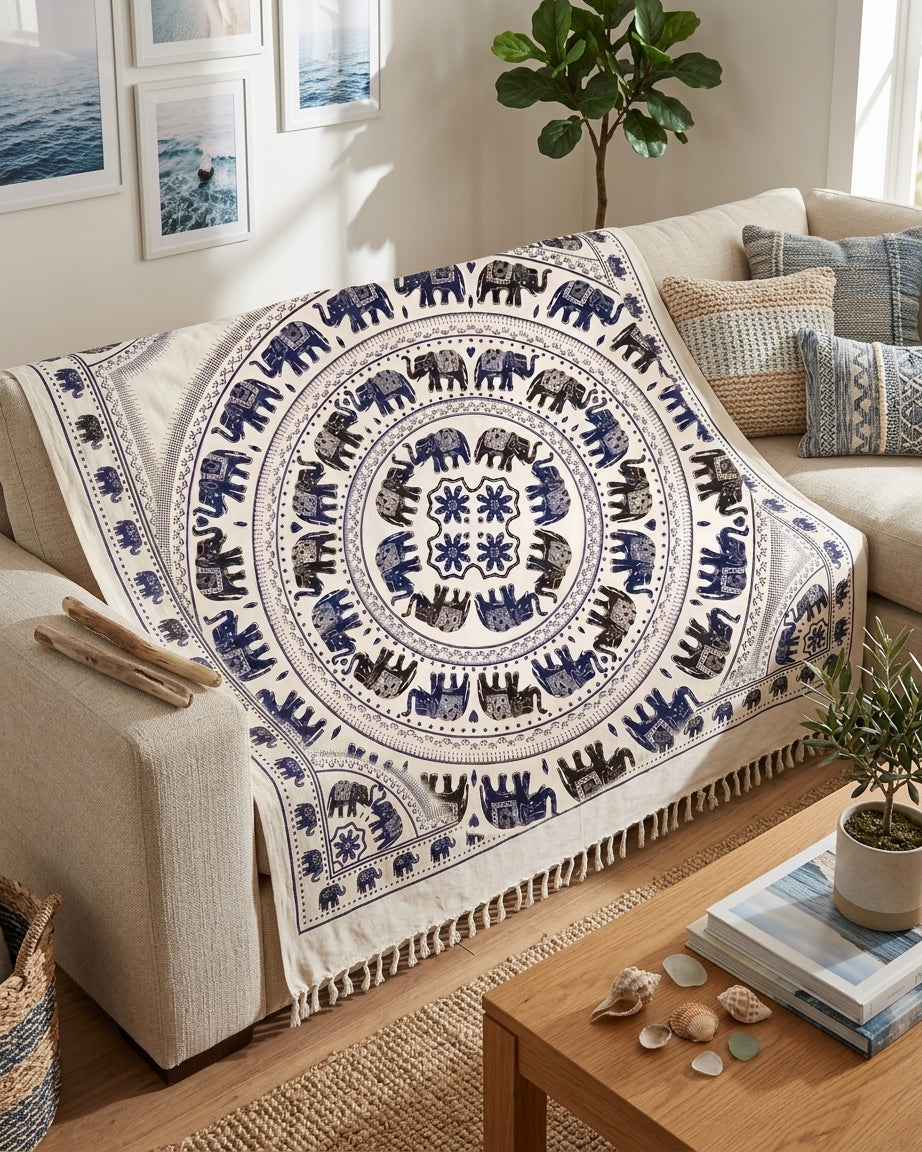 Tapiz / Manta Multiusos "LALITA" – Elefantes Sagrados, Flores & Flecos en Azul Marino y Blanco
